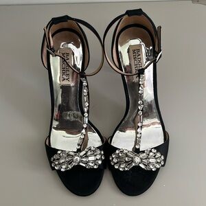 BADGLEY MISCHKA WOMENS HEELS SIZE 7 used